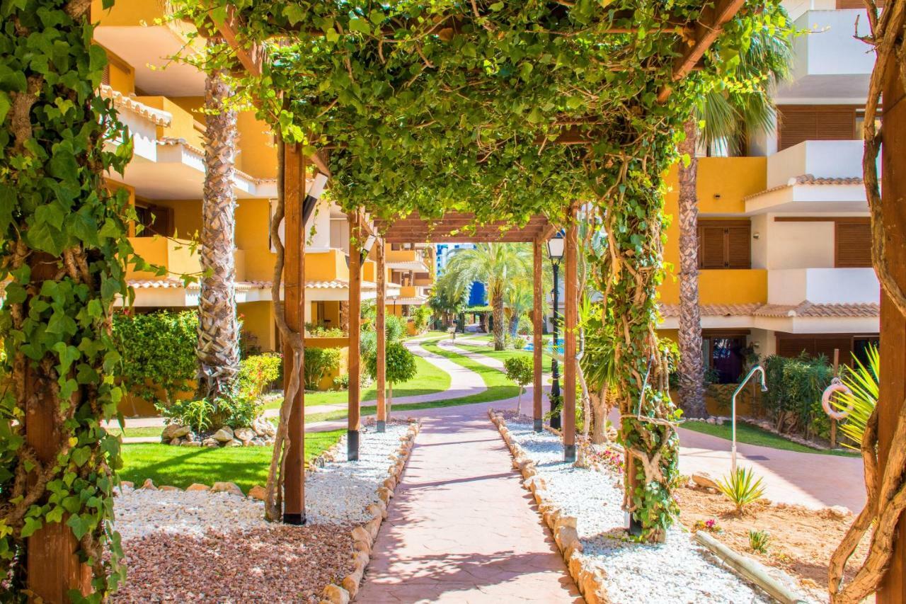 Espanatour La Entrada Torrevieja Bagian luar foto